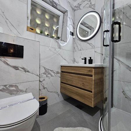 Kolombo Lux Apartment Σπλιτ Εξωτερικό φωτογραφία