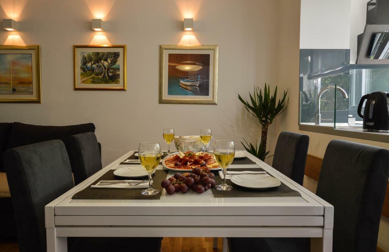 Kolombo Lux Apartment Σπλιτ Εξωτερικό φωτογραφία