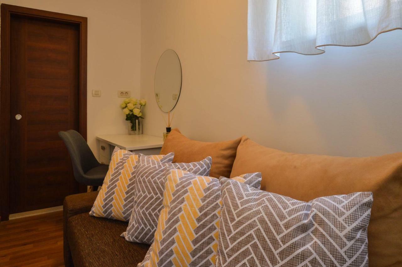 Kolombo Lux Apartment Σπλιτ Εξωτερικό φωτογραφία